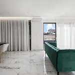 Nyaraló Beach Front Home In Vodice *