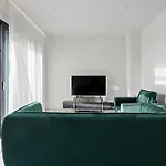 Beach Front Home In Vodice *