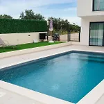 Nyaraló Beach Front Home In Vodice