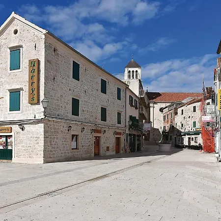 Nyaraló Beach Front Home In Vodice