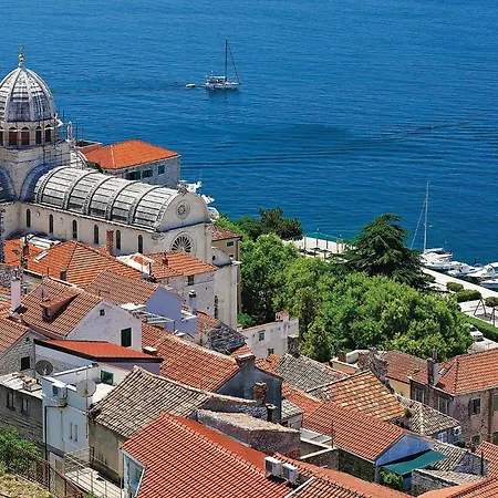 Stunning In With Kitchen * Vodice