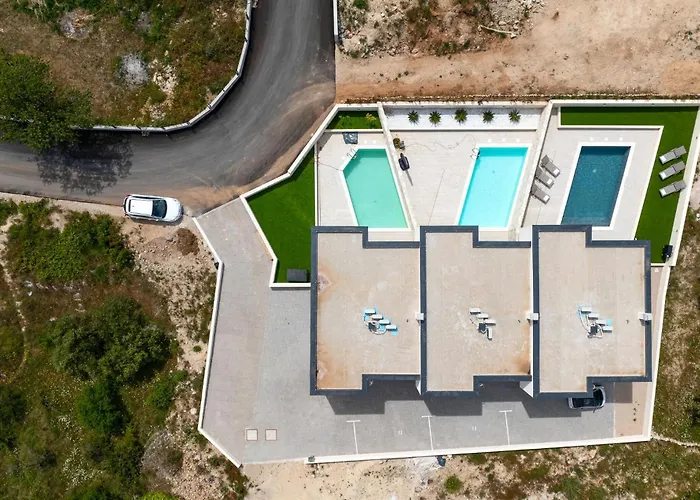 Stunning In With Kitchen * Vodice