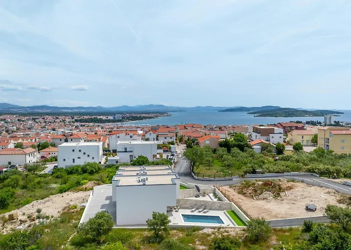 Dom wakacyjny Stunning In With Kitchen