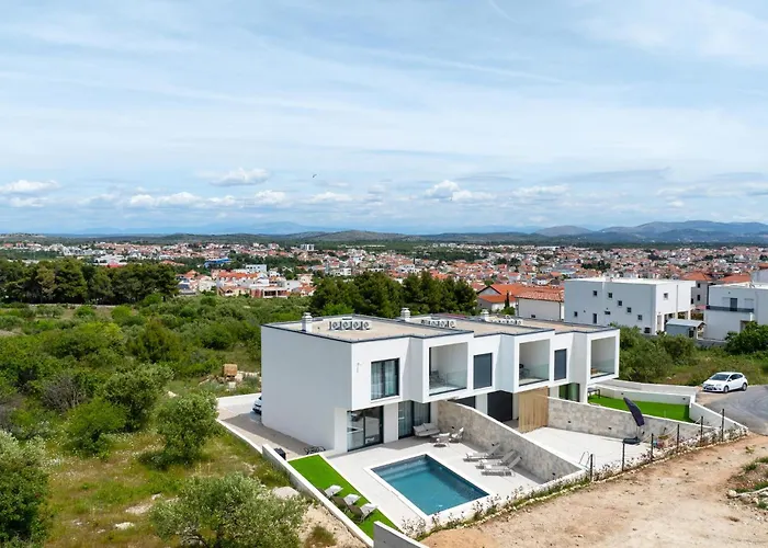 Stunning In With Kitchen * Vodice