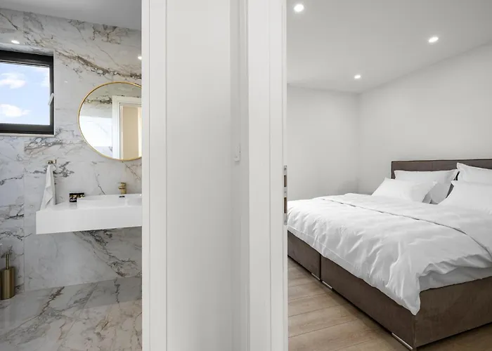 Vikendica Stunning In With Kitchen Vodice